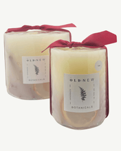 Load image into Gallery viewer, the white company christmas candle, botanical candle, cinnamon and orange candle, the old and new company candle christmas candle
