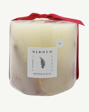 Load image into Gallery viewer, the white company christmas candle, botanical candle, cinnamon and orange candle, the old and new company candle christmas candle
